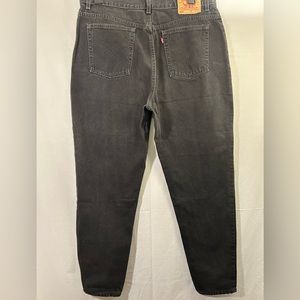 Levi’s 550 Vintage 90’s High Waisted Relaxed Fit Tapered Leg Black Jeans Size 20
